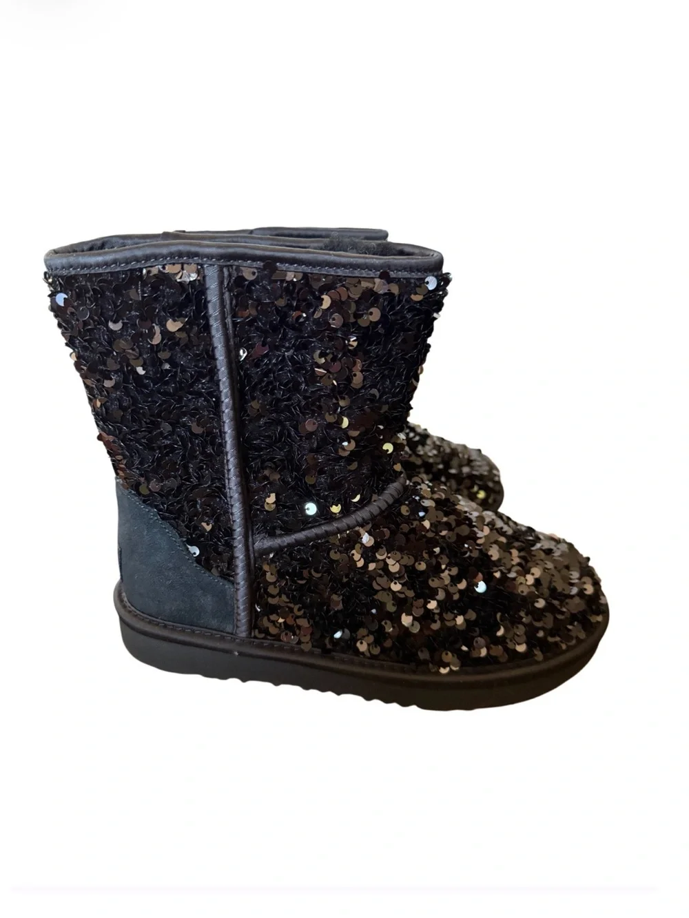 UGG Classic Short Chunky Black Sequin Boots-NWOT Size 4